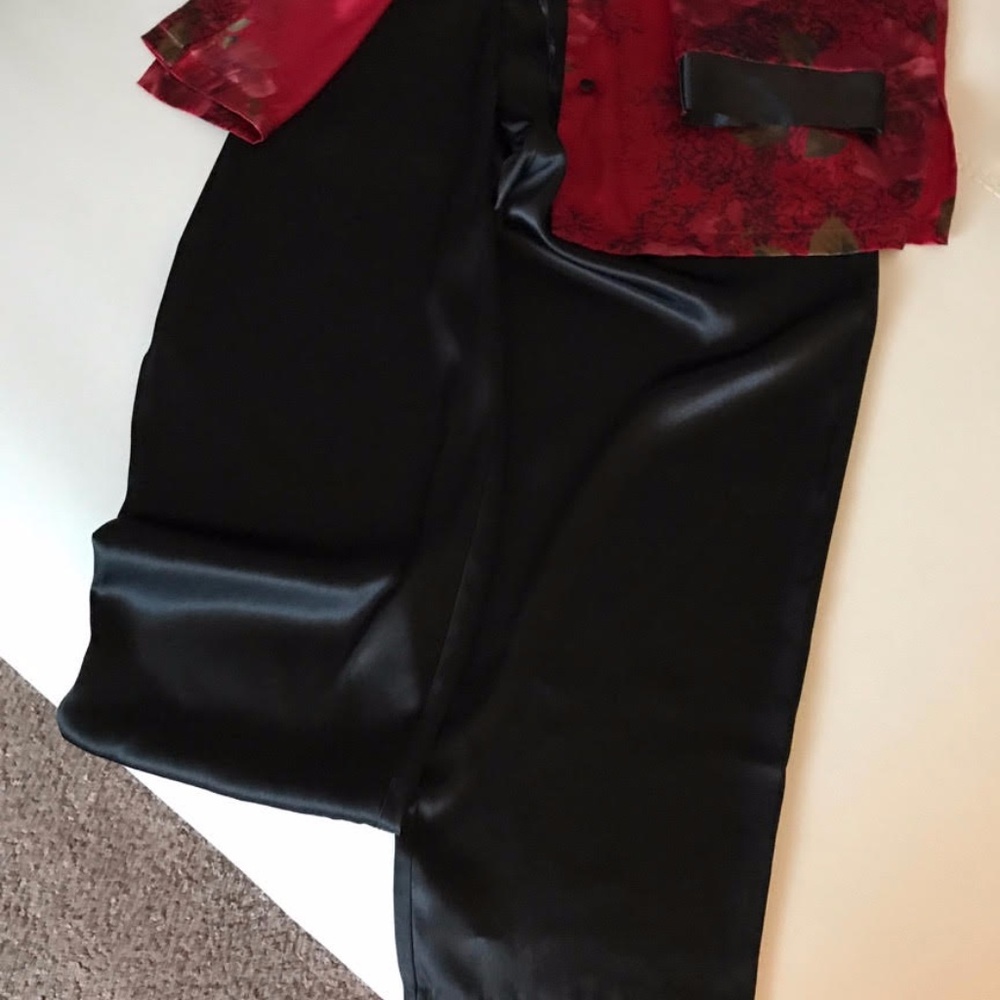 P.J.'s - Picture 3 of 3