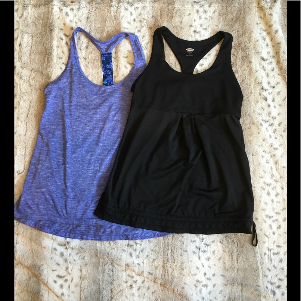 SOLD Old Navy Active Tanks