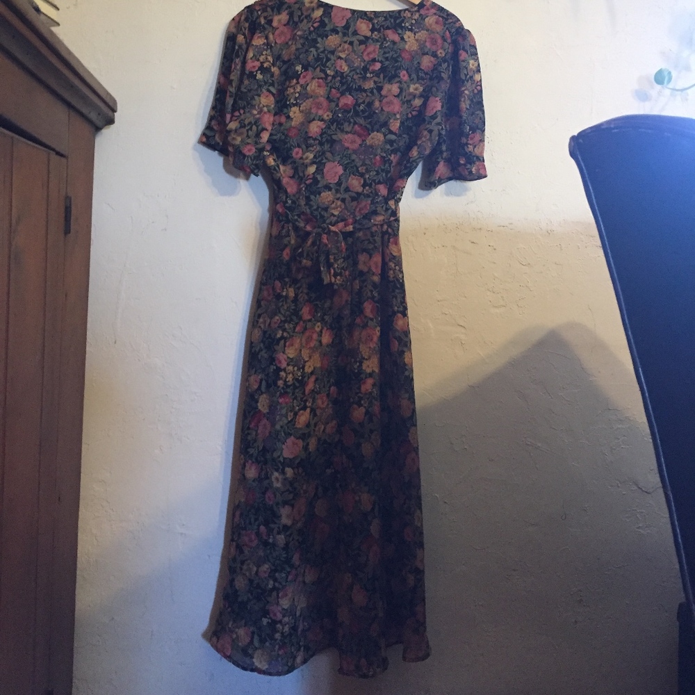 Highwaist Floral Print Romantic Dress, 30s Style - Picture 2 of 5
