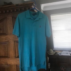 Adult medium polo short sleeve.
