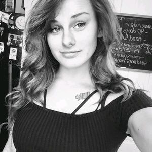 Meet your Posher, Alexa