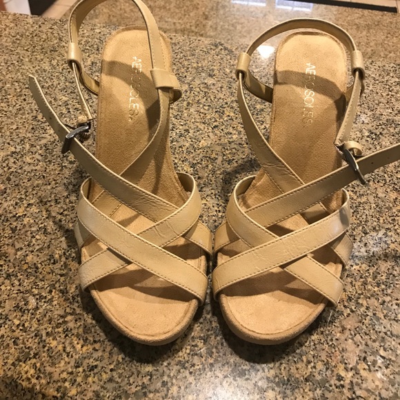 Aerosoles strappy wedge sandals - NWOT - Picture 4 of 8