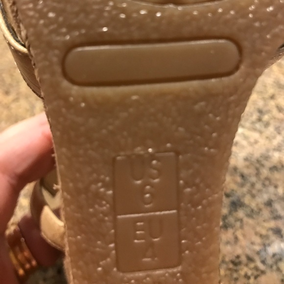 Aerosoles strappy wedge sandals - NWOT - Picture 8 of 8