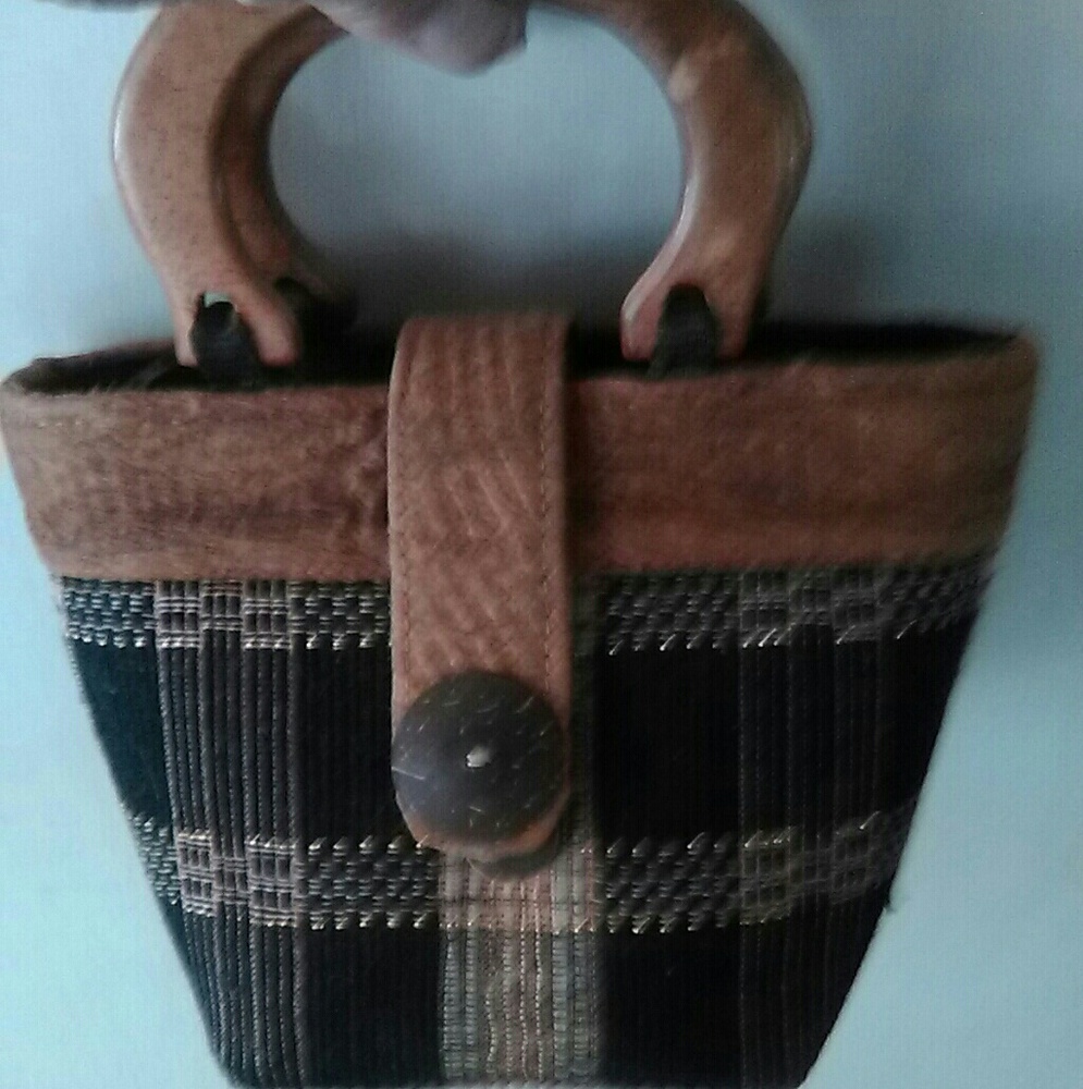 Unique natural fiber purse.