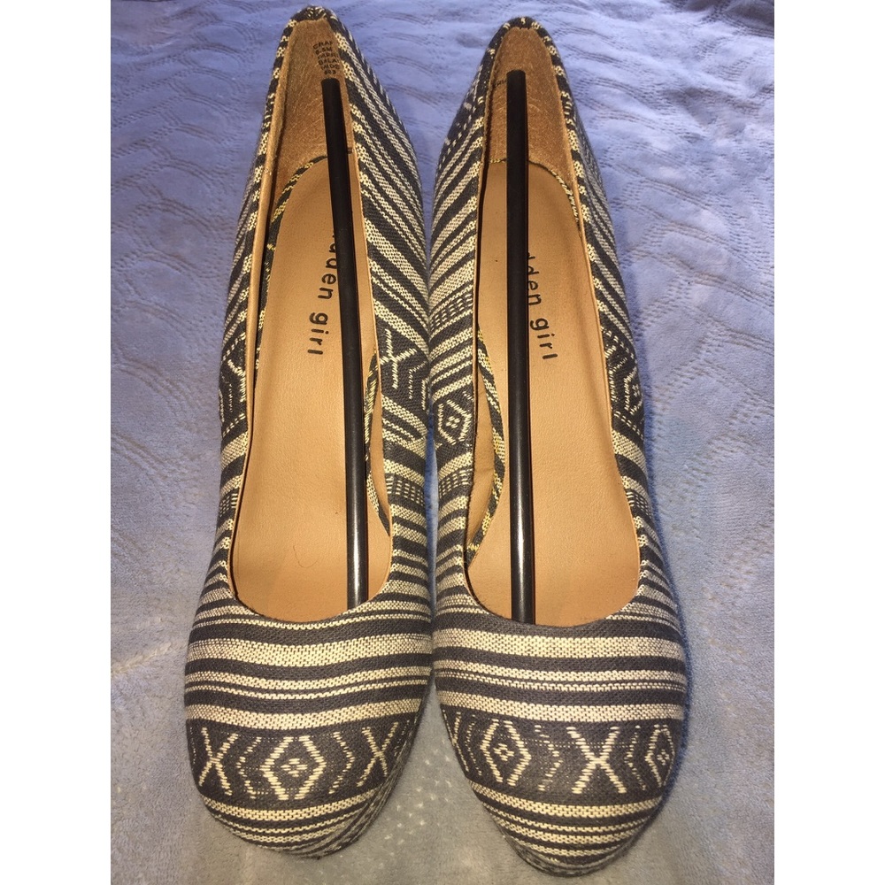 • Aztec Wedges • - Picture 3 of 4