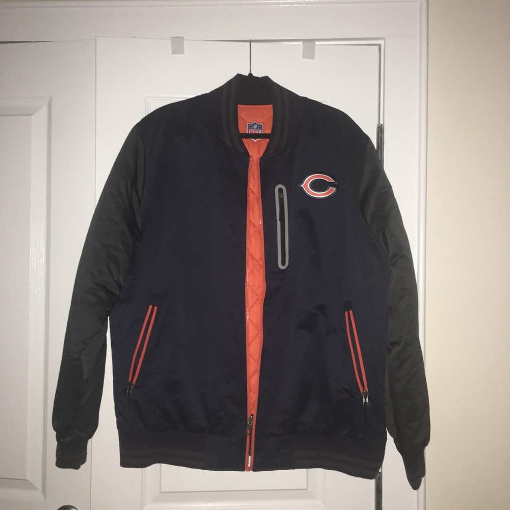 Men's size Chicago Bears reversible XL jacket.