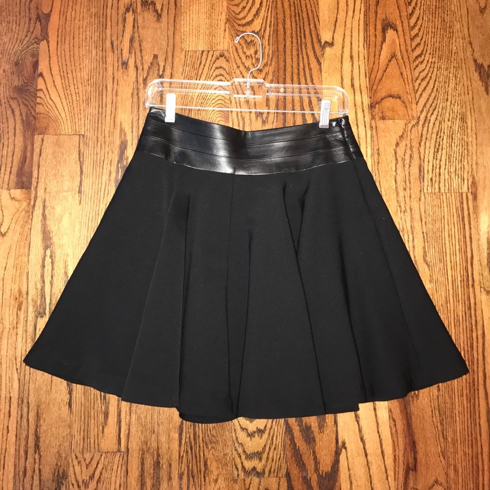 Milly Women's Sz. 4 Black Leather Trim Flare Skirt