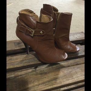 Liliana Open toe heels