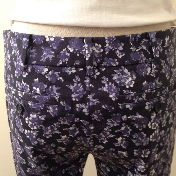 Club Monaco Renay Cropped pant - Picture 4 of 7