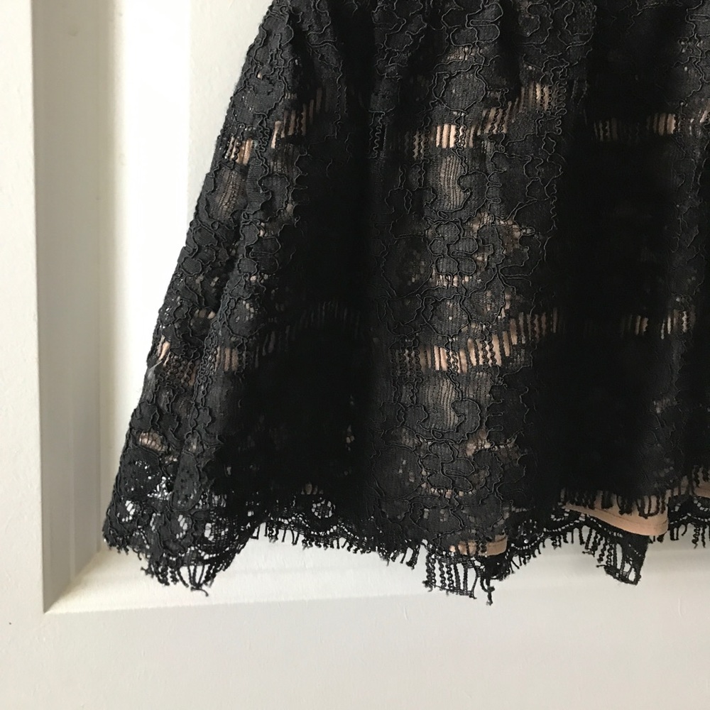 Lace peplum top - Picture 4 of 5