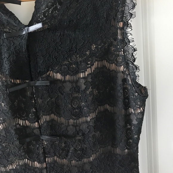 Lace peplum top - Picture 3 of 5