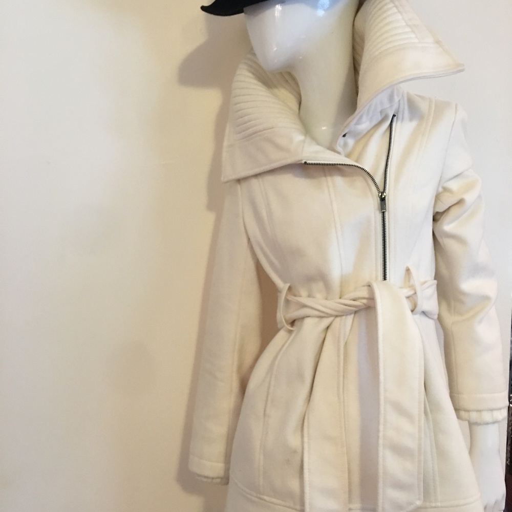 Express Signature WhiteCoat