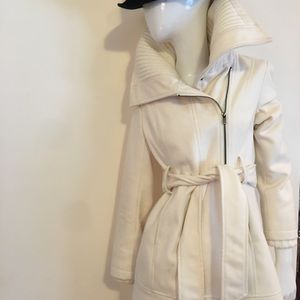 Express Signature WhiteCoat