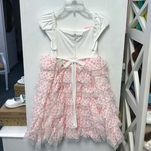 Pink and white dress with a ruffle skirt - Picture 2 of 3