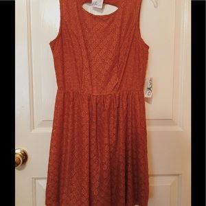 Lace bubble dress