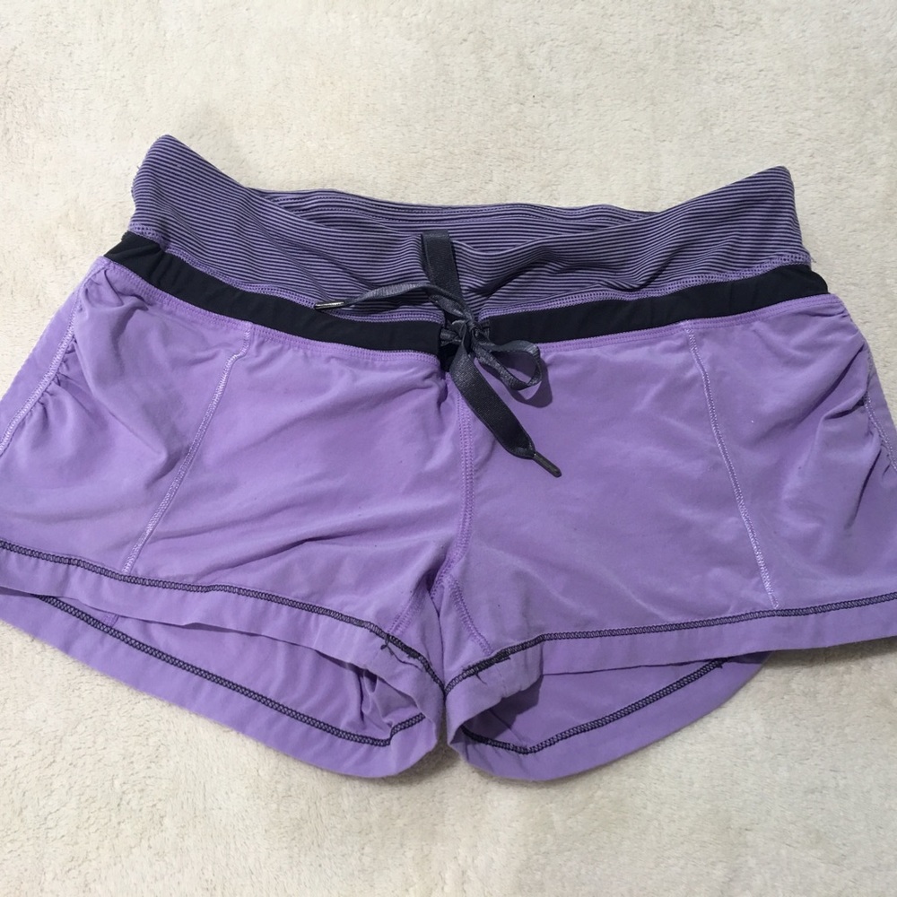 LULULEMON PURPLE RUNNING SHORTS SIZE 4