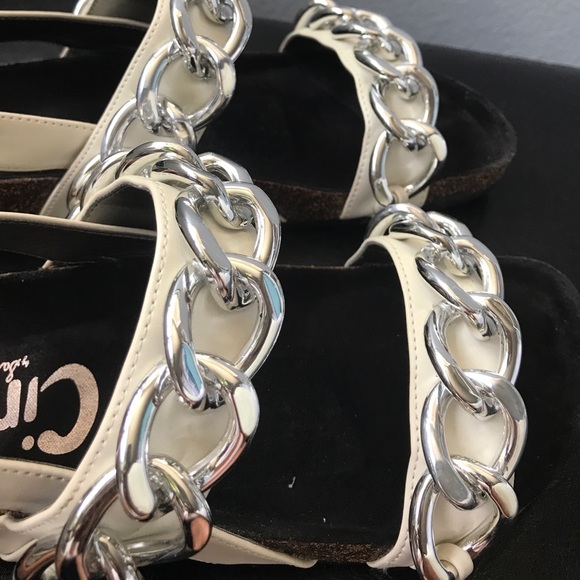 Sandals circus by Sam Edelman slip on sandal - Picture 4 of 5