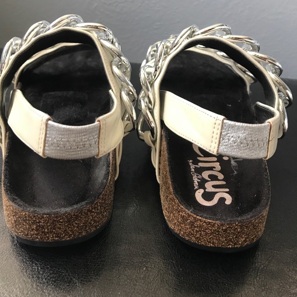 Sandals circus by Sam Edelman slip on sandal - Picture 5 of 5