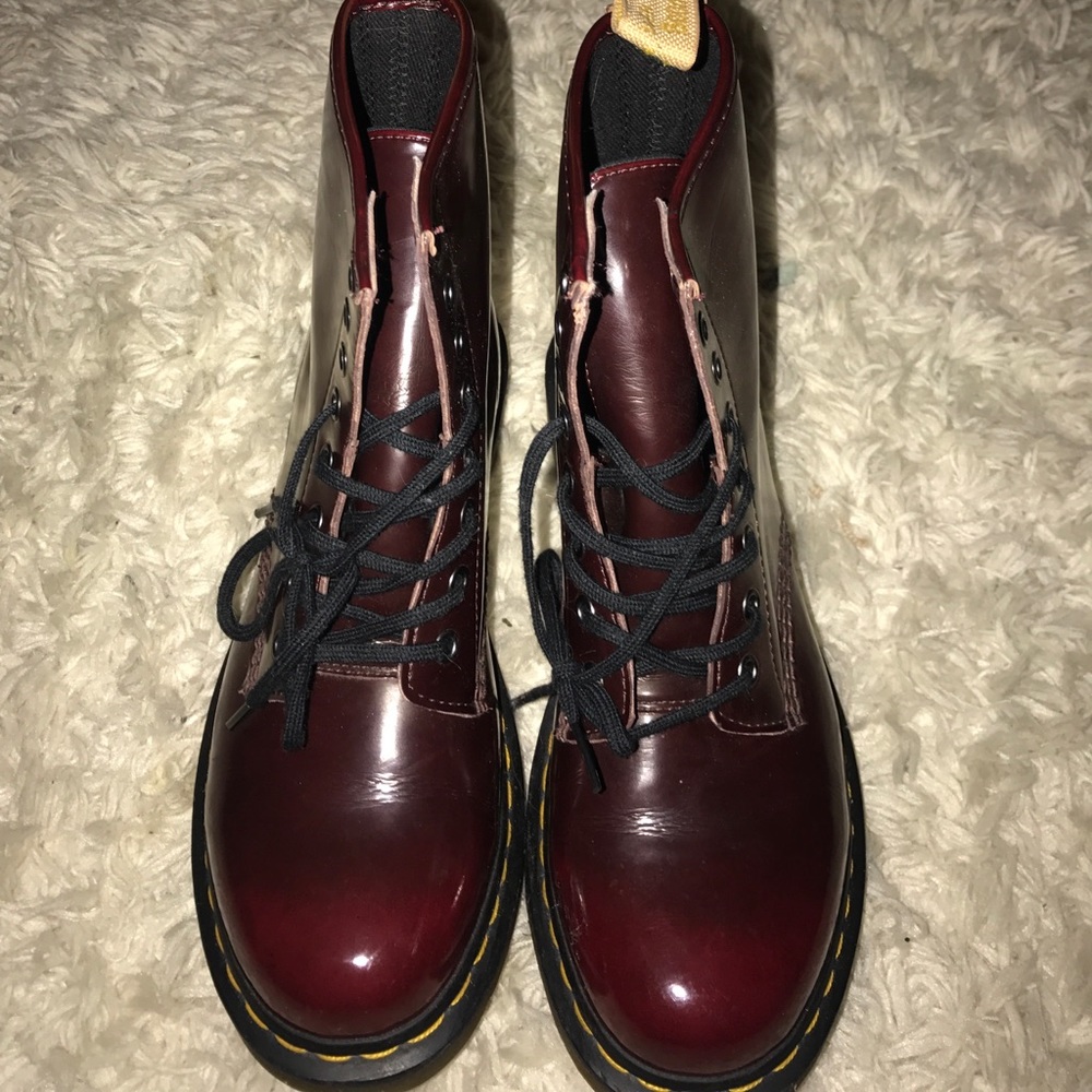 womens dr. martins