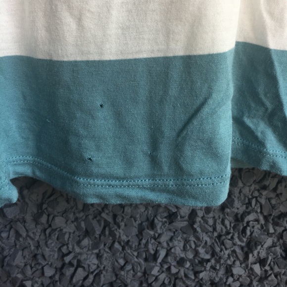 Striped classic - Picture 3 of 3