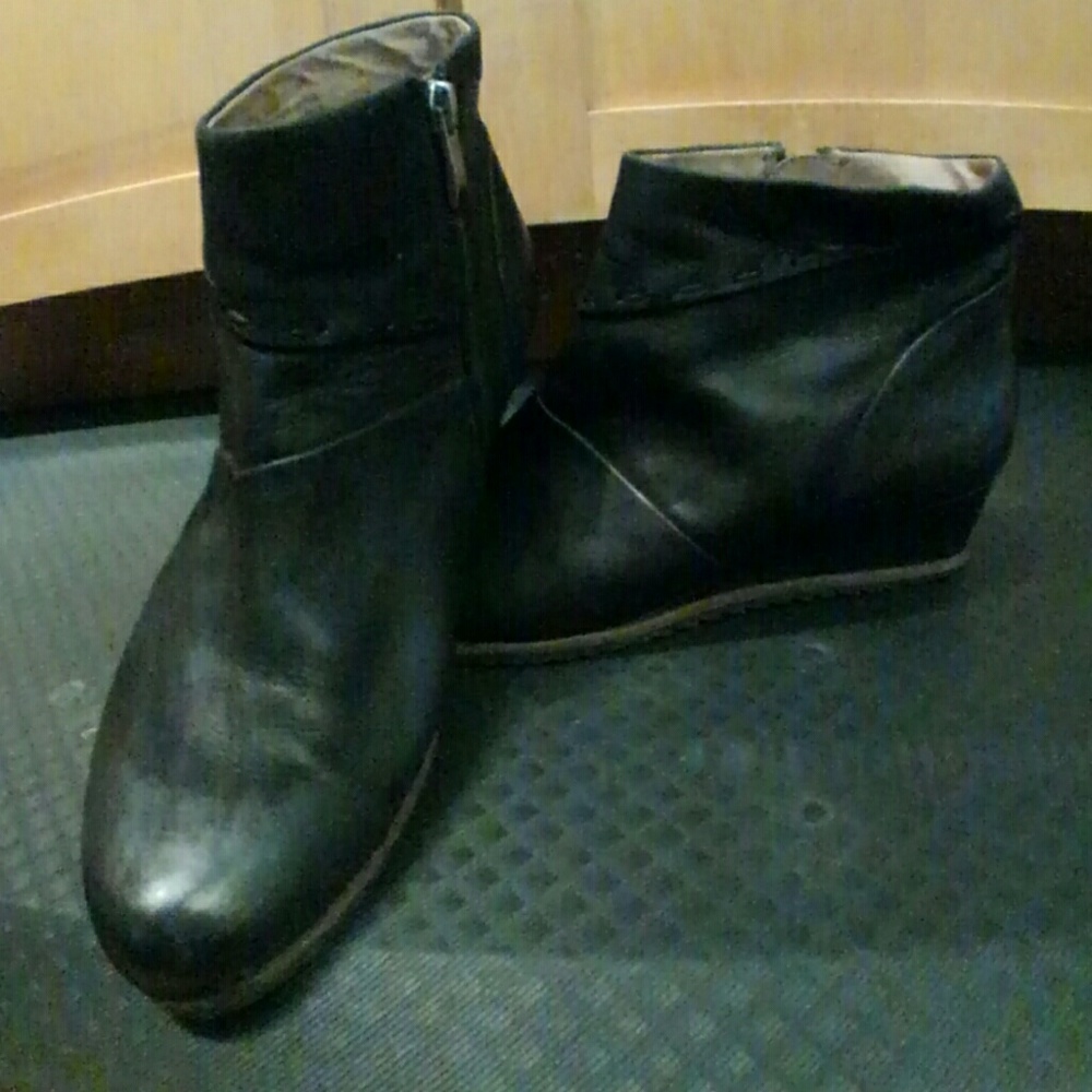 Biala Lindall bootie
