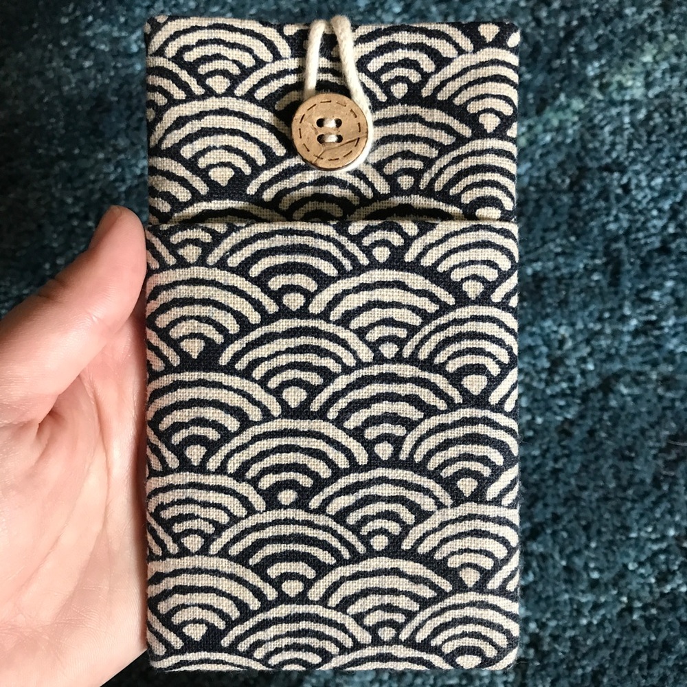 Japanese wave iPhone 6 case