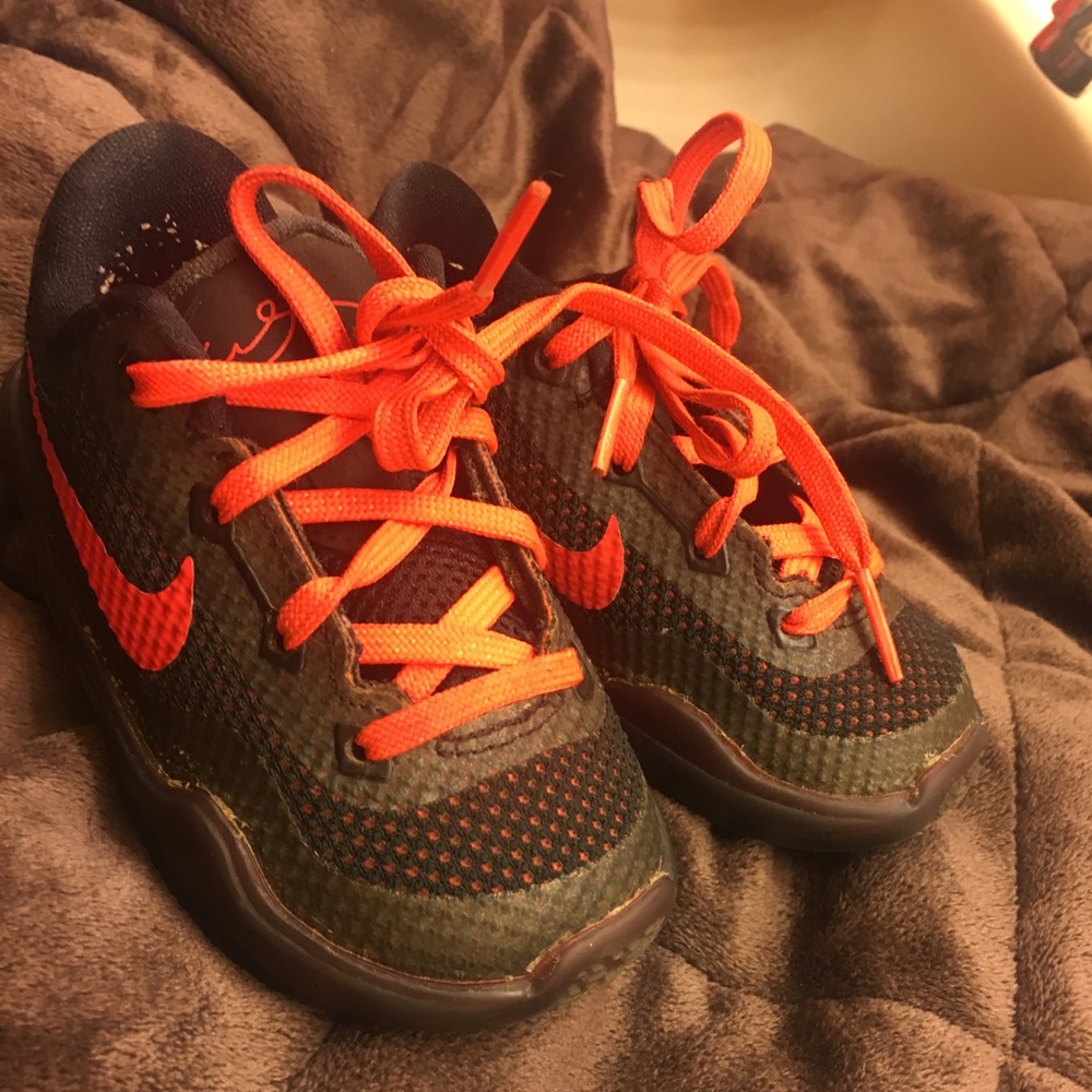 ❌SOLD❌ Kobes