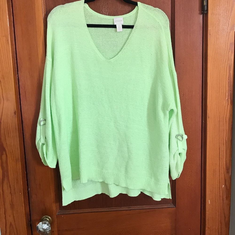 Chico's fun green v-neck sweater