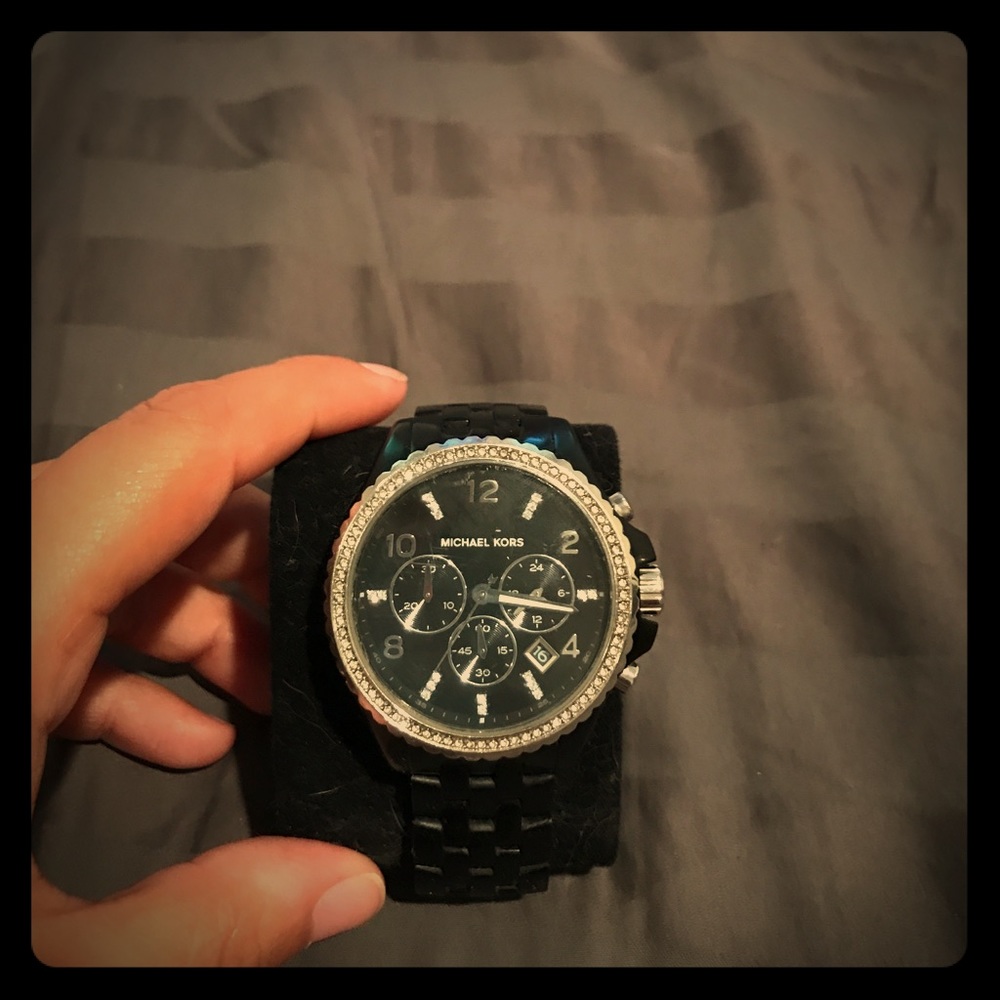 Black Michael kors watch