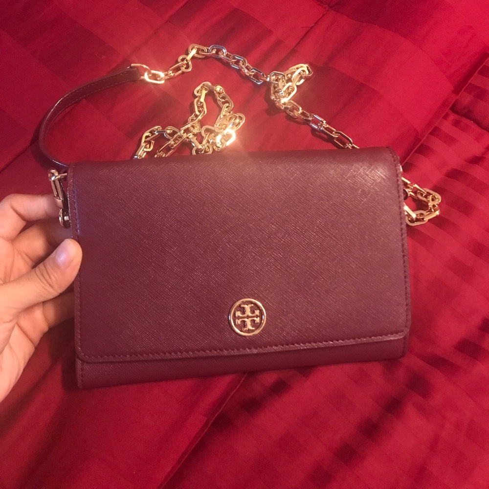 Tory burch Robinson chain wallet / cross body