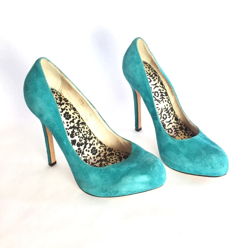 Dolce Vita Teal Suede Heels. Size 6.