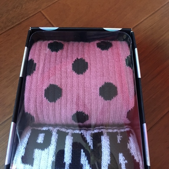 New Victoria's Secret Pink 3 Pack Long Socks - Picture 4 of 6