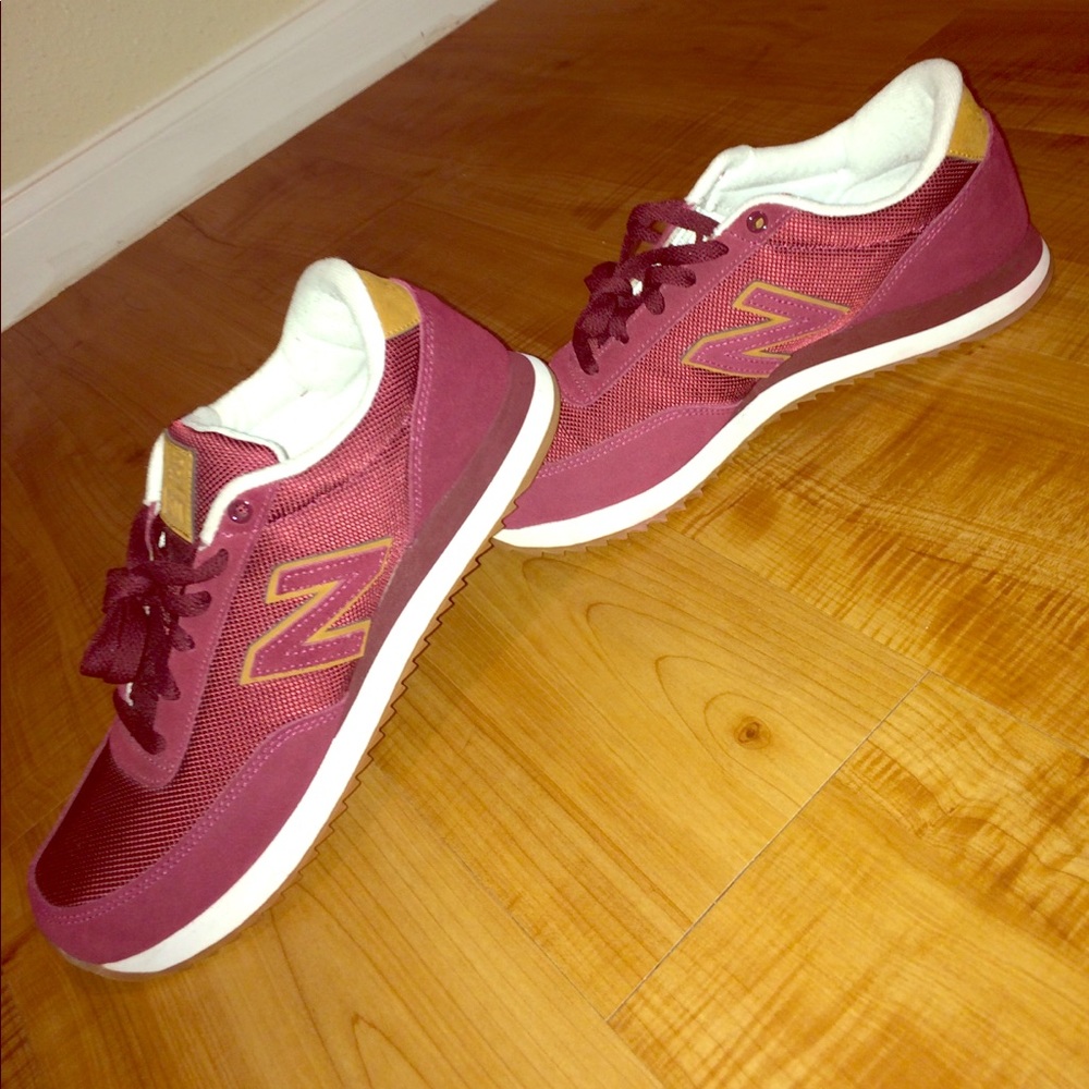 501 Maroon New Balance