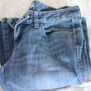 🚨🚨 lowest priceExpress bell bottom jeans size 0