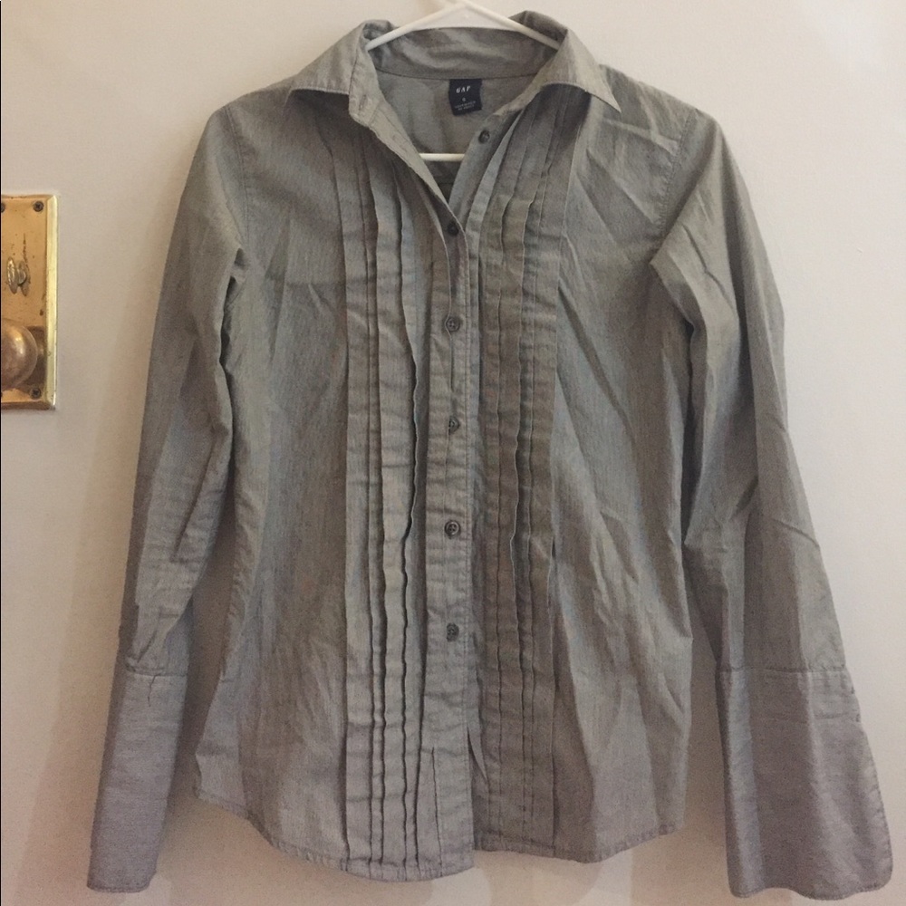 Gap button-up blouse