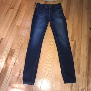 AEO Size 2 Hi-Rise Jeggings