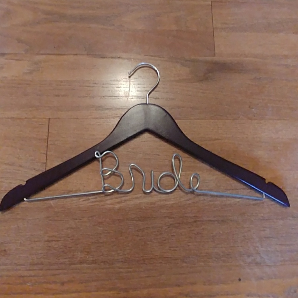Bride Hanger