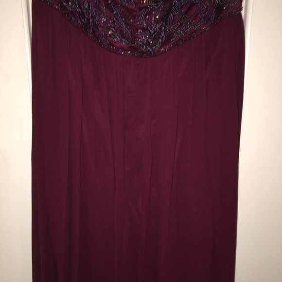 OC by OC embellished gown sz 10 - Picture 4 of 4