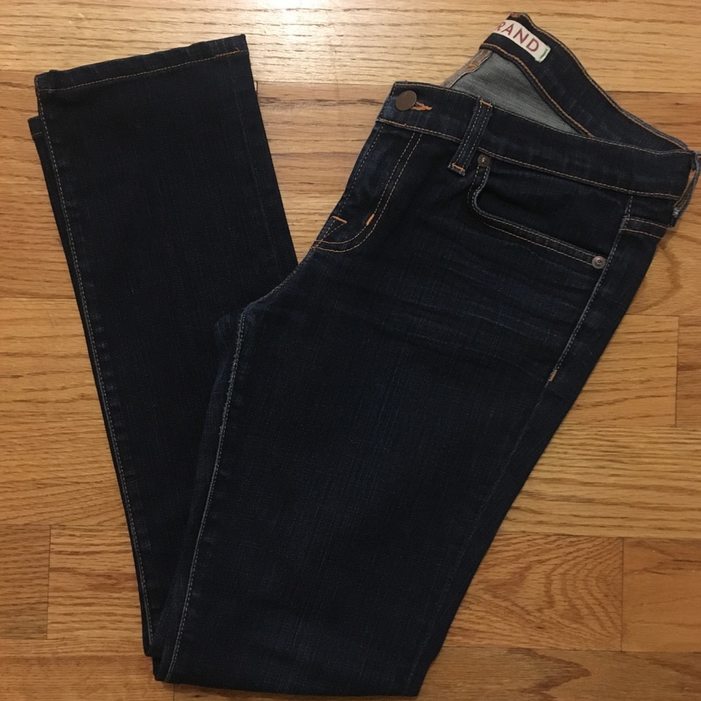 women's J Brand petite low rise dark denim 28