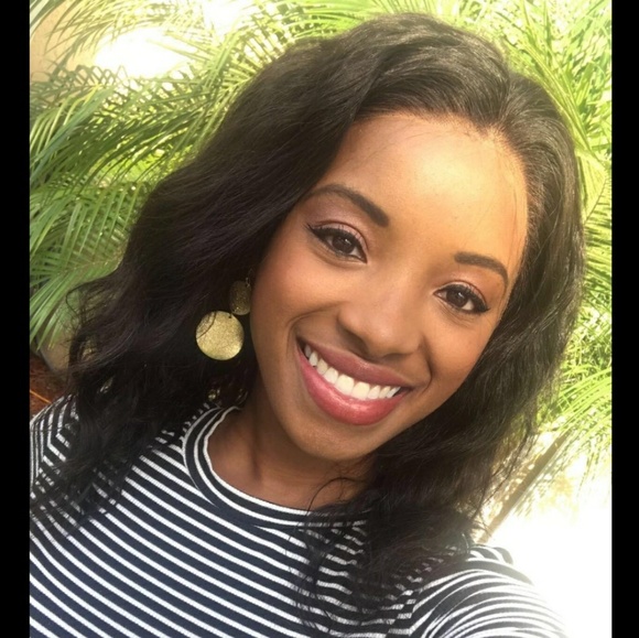 Virgin Brazilian Wavy LaceFront Wig 12 inches!! main image 4