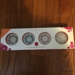 Clarisonic brush set
