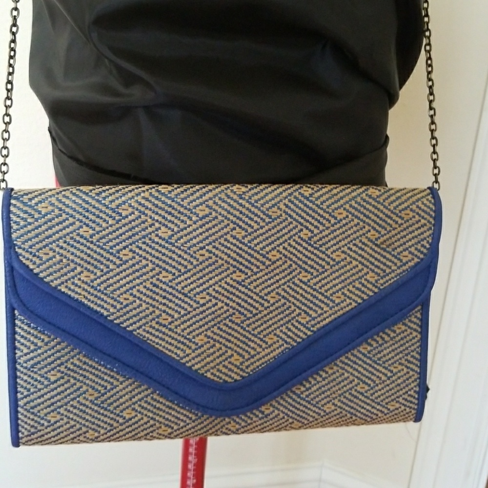 Stylish clutch/crossbody bag