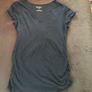 Black Maternity Old Navy Tshirt