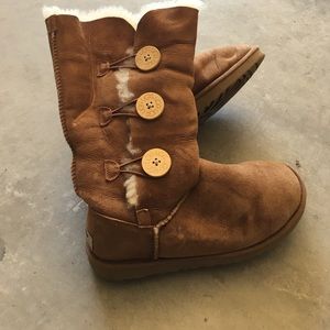 Ugg size 7