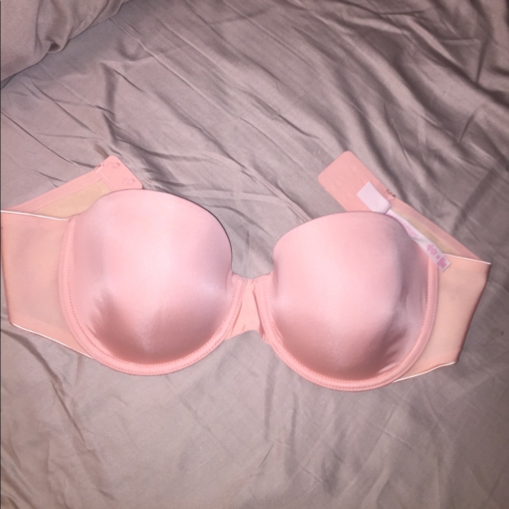 NWOT Victoria's Secret strapless bra 32d