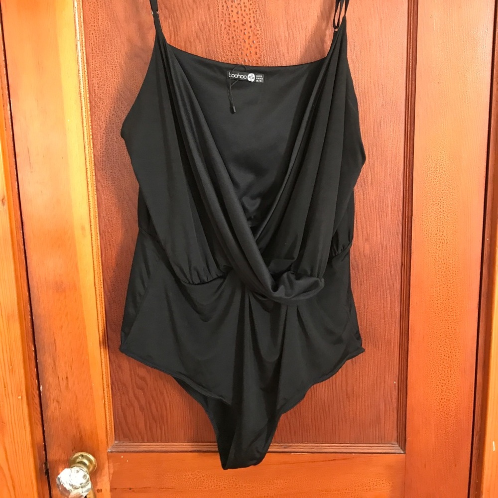 Black boohoo scoop neck leotard