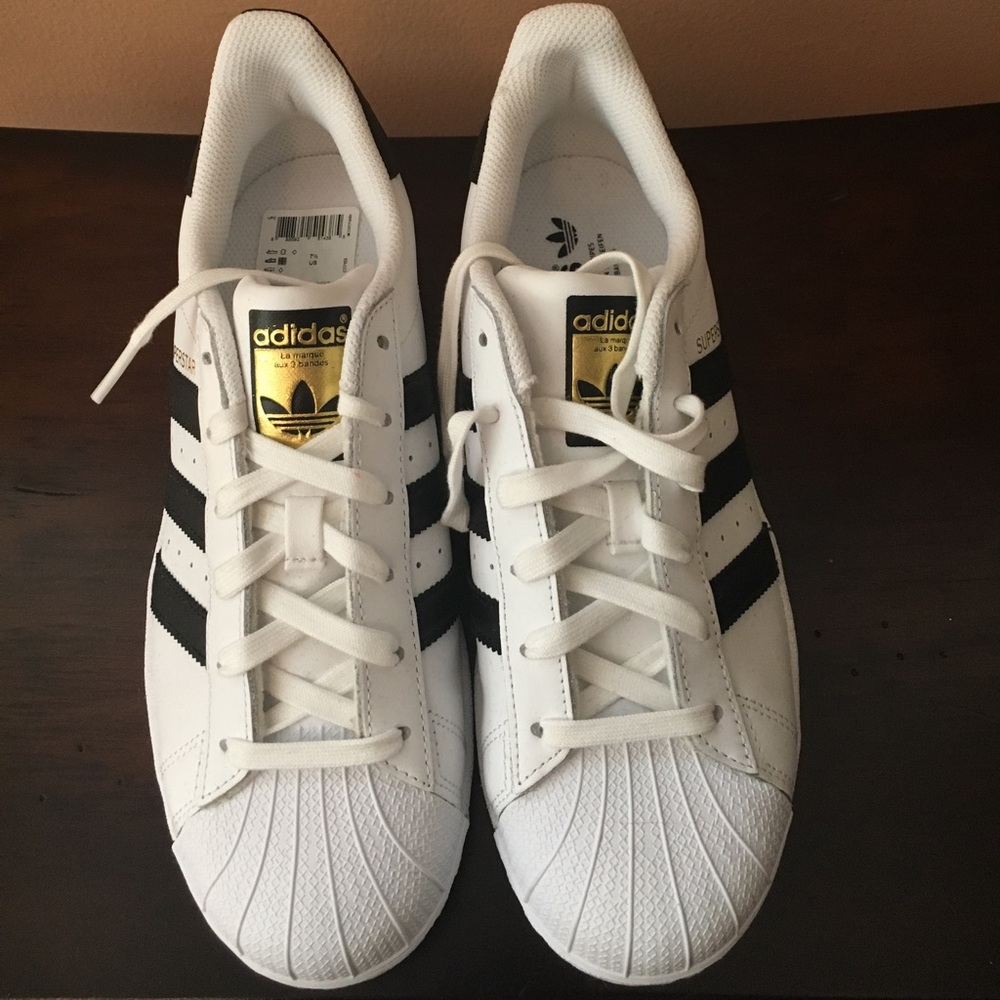 ADIDAS Superstar