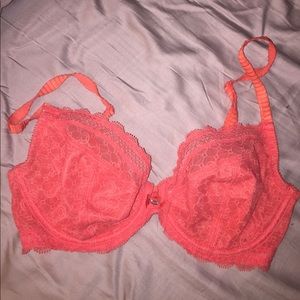 NWOT hot pink unlined Chantelle bra 32dd