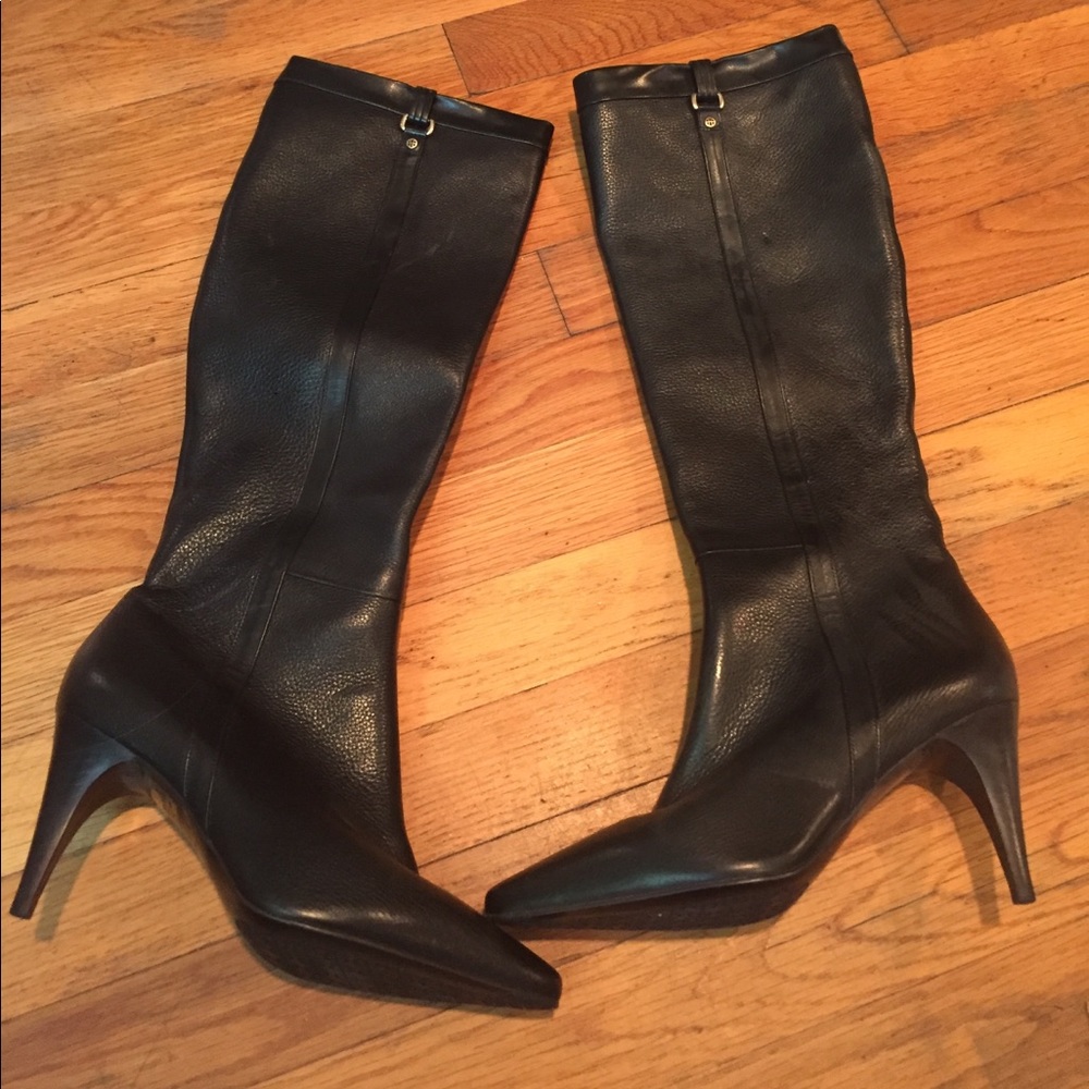 Hugo Boss boots size 37 1/2