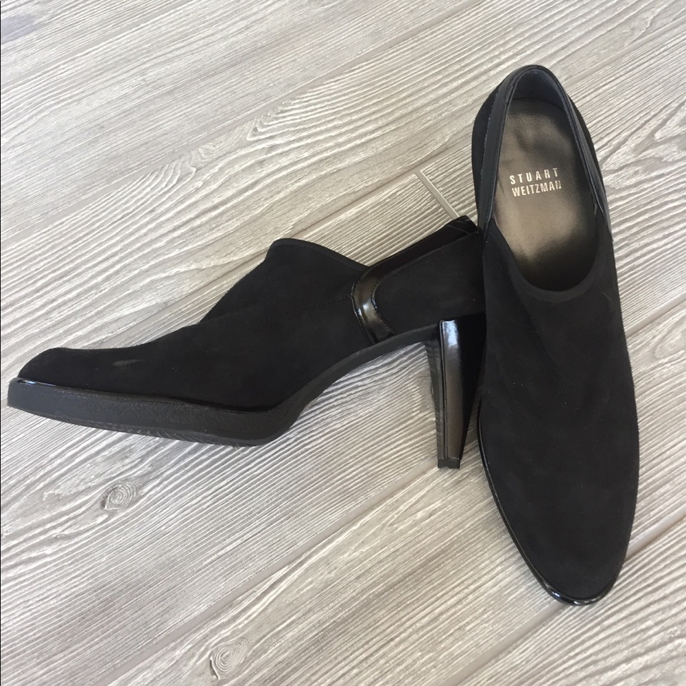 Stuart Weitzman Black Low Heel Ankle Heels.